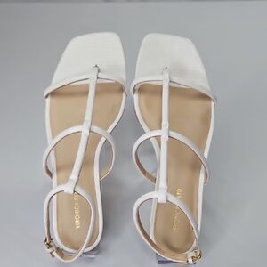 Veronica Beard Marbella lizard-embossed T-strap sandal  parchment white Sz 8 NWT